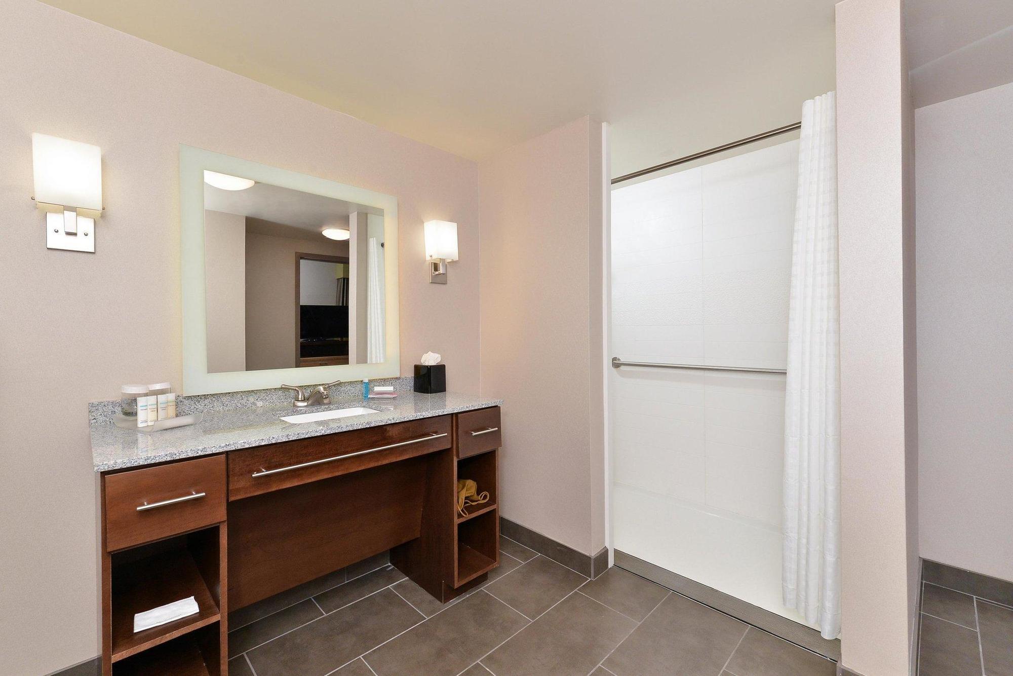 Homewood Suites By Hilton Cincinnati/Мейсън Екстериор снимка